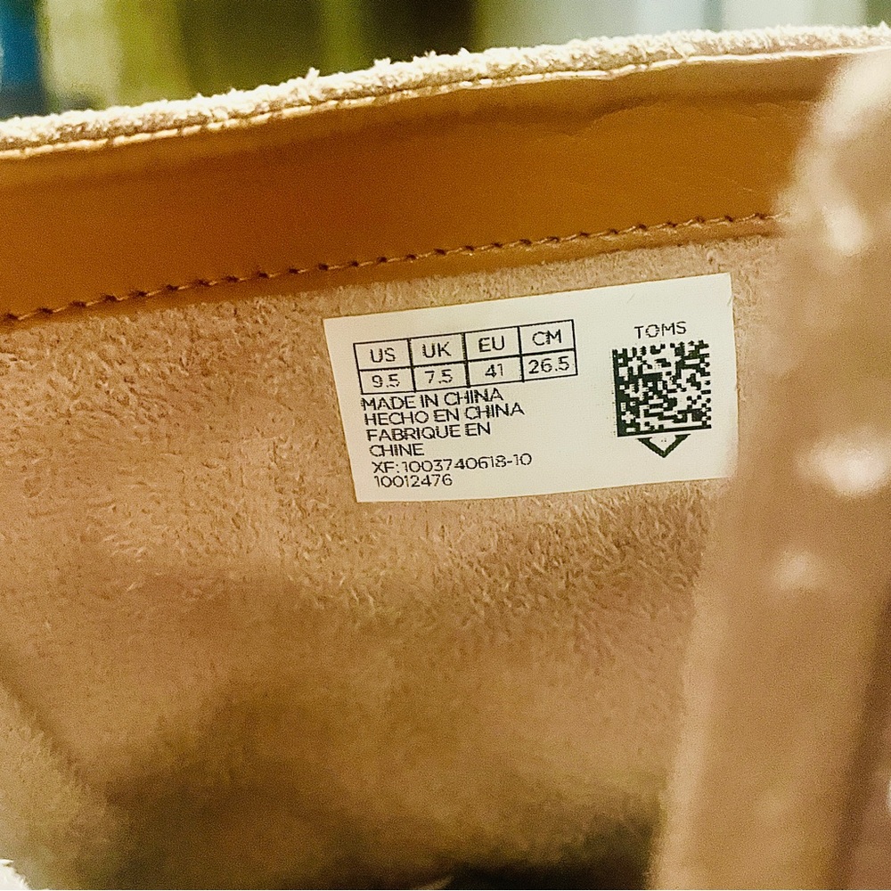 Tom’s Light Pink suede style booties - Picture 11 of 11
